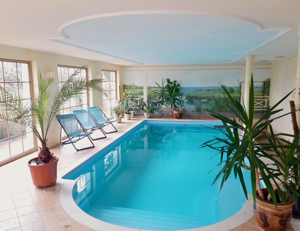 Ein Bett Im Kornfeld - Haus Morgensonne - Mit Innenpool Schonfeld  Bagian luar foto